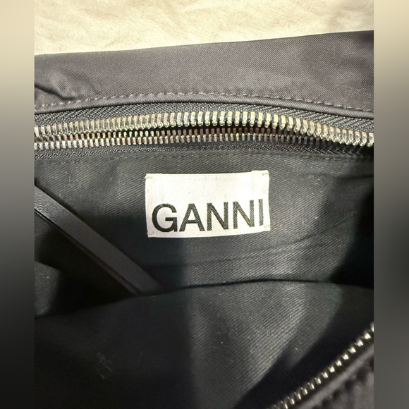 GANNI medium black baguette knot bag - Picture 7 of 11